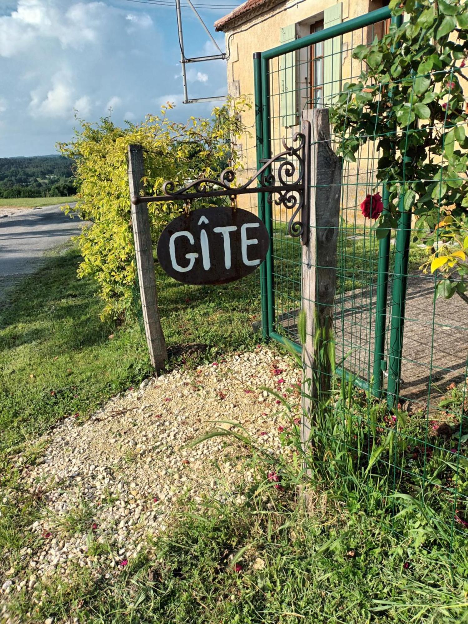 Gite Aux Bois D'En Temps Lunas (Dordogne) Quarto foto